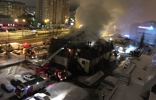 Пожар в «Старом амбаре». Фото: mchs.tatarstan.ru