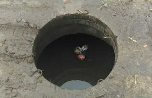 Открытый люк на Липатова. Фото: uslugi.tatarstan.ru