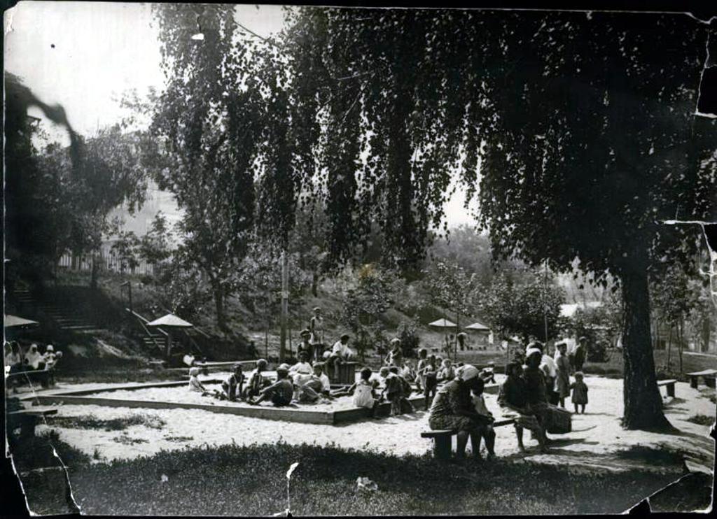 1930. Вход в детскую зону. Фото: Ш. Зарипов 