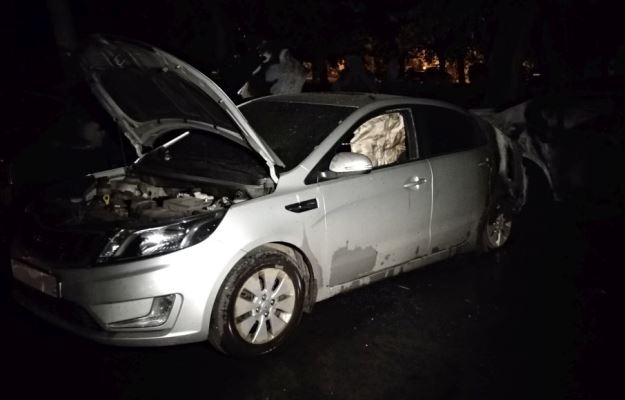 Одна из пострадавших машин. Фото: 16.mchs.gov.ru