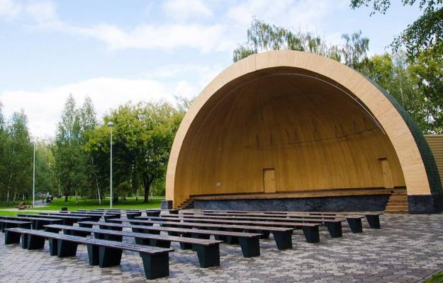 Летняя сцена парка «Крылья Советов». Фото: instagram.com/park.kzn