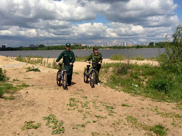Участники экологического патруля. Фото: пресс-служба минэкологии РТ.